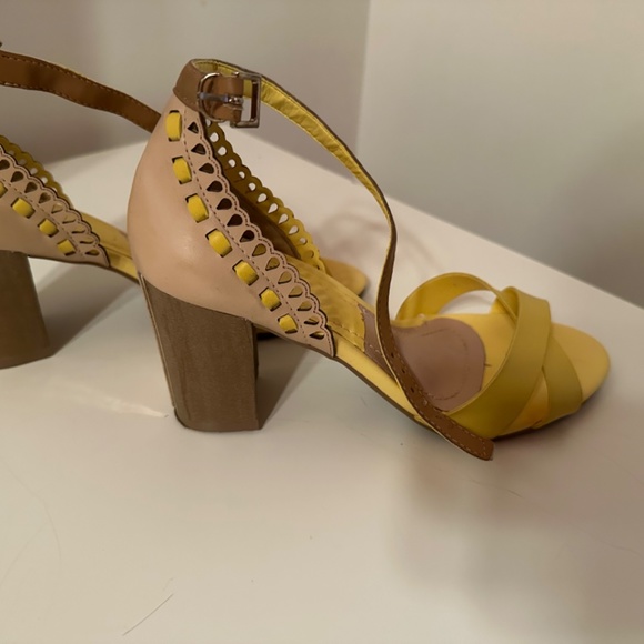 Sandals - Picture 3 of 5